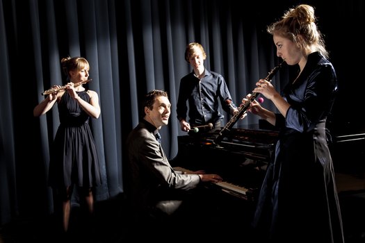 Colori Ensemble.