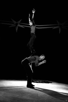 De Betovering: Cirque Content Pour Peu - Met vallen en opstaan (5+)
