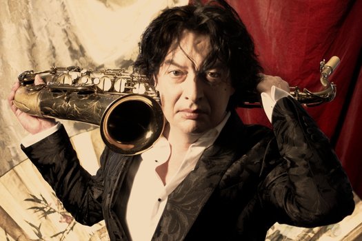 Yuri Honing - Goldbrun